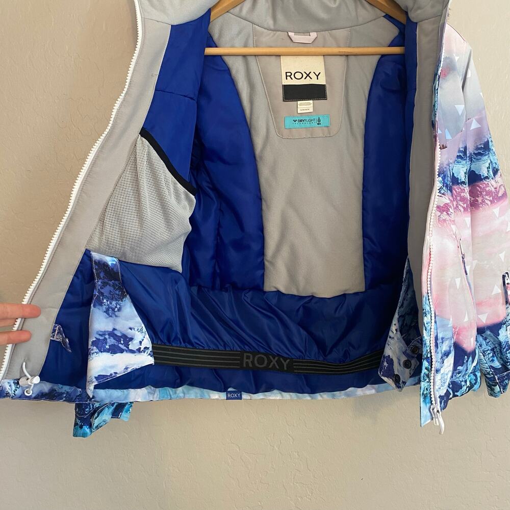Roxy Size 10 Girls Snowboarding Skiing Jacket Coat Parka Winter Warm Pink Blue - Picture 3 of 8